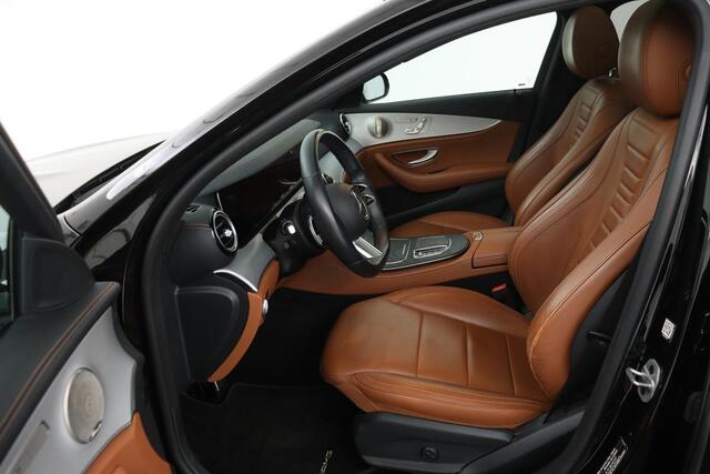 Mercedes-Benz E-KLASSE 300e AMG | Panoramadak | Head-Up | Trekhaak | 360 camera | Burmester Surround | Matrix LED | Nappaleder | Sfeerverlichting | Memory | Stoelverwarming | Carplay | Keyless