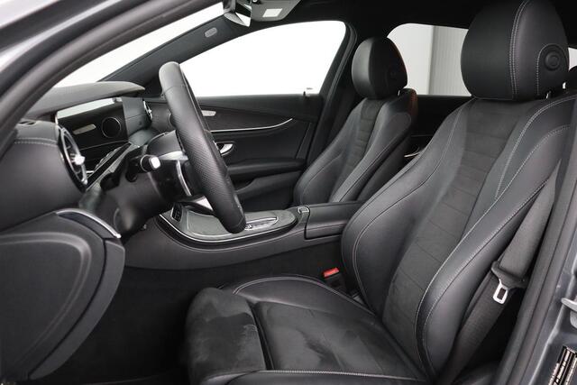Mercedes-Benz E-KLASSE 300e AMG | Adaptive cruise | 360 camera | Trekhaak | Stoelverwarming | Matrix LED | Keyless | Leder/Alcantara | Widescreen | Navigatie | Sfeerverlichting