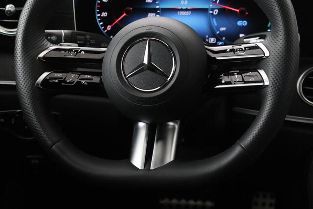 Mercedes-Benz E-KLASSE 300e AMG | Adaptive cruise | 360 camera | Trekhaak | Stoelverwarming | Matrix LED | Keyless | Leder/Alcantara | Widescreen | Navigatie | Sfeerverlichting