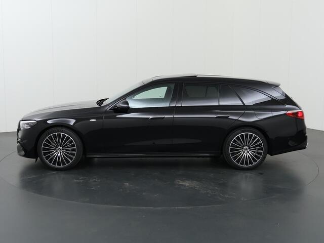 Mercedes-Benz E-KLASSE 300 e Sport Edition | Hyperscreen | Nappa Leder | Luchtvering | Head-up Display | Elektrische Trekhaak | Burmester Sound System | Rijassistentiepakket |