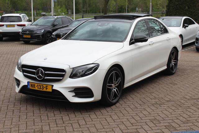 Mercedes-Benz E-KLASSE 220 d Prestige Plus / Trekhaak / Panoramadak / 360Camera / Head-up / 19'' / Memory seats / Sfeerverlichting / Leder&Alcantara / Apple CarPlay / Dodehoek / Navigatie / Stoelverwarming / Cruise Control