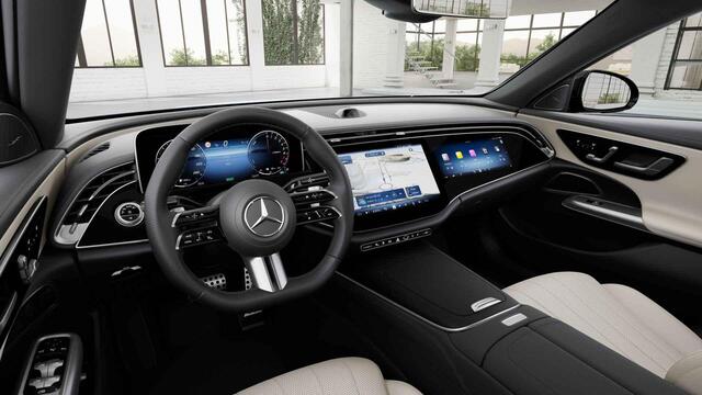 Mercedes-Benz E-KLASSE 300 e Sport Edition | Premium Plus | Hyperscreen | Verlichte Grill | Panoramadak | Rijassistentie Pakket | Head-Up Display | 360 Camera | Burmester Sound System |