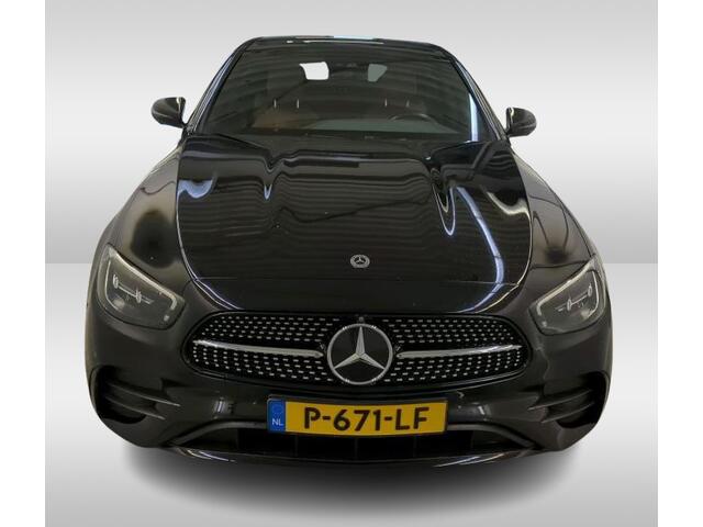 Mercedes-Benz E-KLASSE 300 e Hybride Business Solution AMG / Panoramadak / Leder / Widescreen cockpit / Pdc.+Camera / Navigatie /