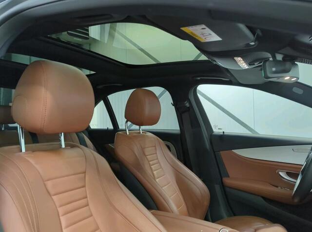 Mercedes-Benz E-KLASSE 300 e Hybride Business Solution AMG / Panoramadak / Leder / Widescreen cockpit / Pdc.+Camera / Navigatie /