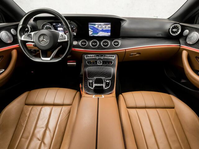 Mercedes-Benz E-KLASSE Coupé 200 AMG Sport 184Pk Automaat (SCHUIFDAK, NAVIGATIE, SFEERVERLICHTING, MEMORY SEATS, BURMESTER, 360 CAMERA, STOELVERWARMING, LEDER, ZWART HEMEL, NIEUWSTAAT)