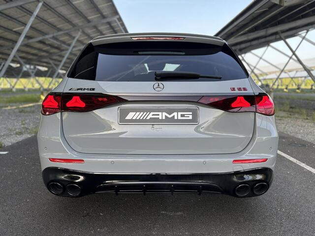 Mercedes-Benz E-KLASSE AMG 53 4MATIC+ Night Edition | Carbon interieur + exterieur | AMG performance stoelen | AMG Dynamic plus pakket | Panoramadak | Rijassistentiepakket + | Trekhaak | Stoelverwarming/ventilatie | Superscreen |