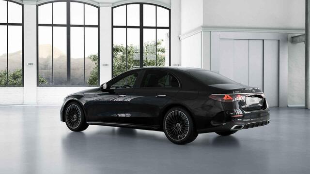Mercedes-Benz E-KLASSE 300 e AMG Line | Panoramadak | Night pakket | Winter pakket |