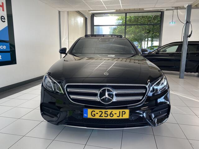 Mercedes-Benz E-KLASSE 200 Business Solution AMG Upgrade Edition Panodak /Camera/