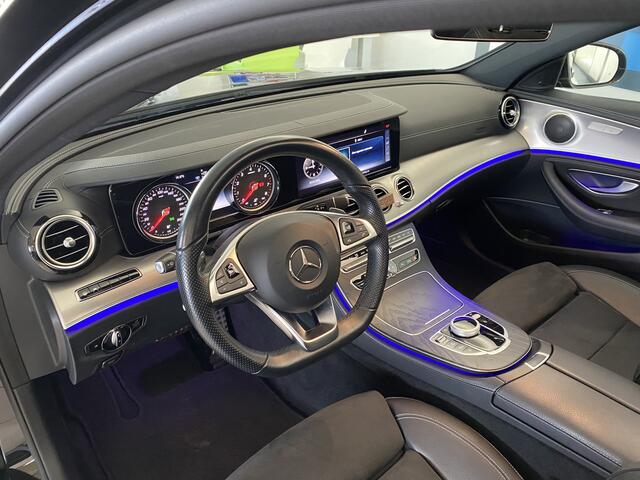 Mercedes-Benz E-KLASSE 200 Business Solution AMG Upgrade Edition Panodak /Camera/