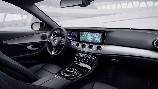 Mercedes-Benz E-KLASSE 200 Business Solution | Rijassistentiepakket Plus | Achteruitrijcamra | Widescreen | Stoelverwarming |