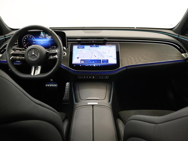 Mercedes-Benz E-KLASSE 300 e AMG Line | Panoramadak | Night pakket | Winter pakket |