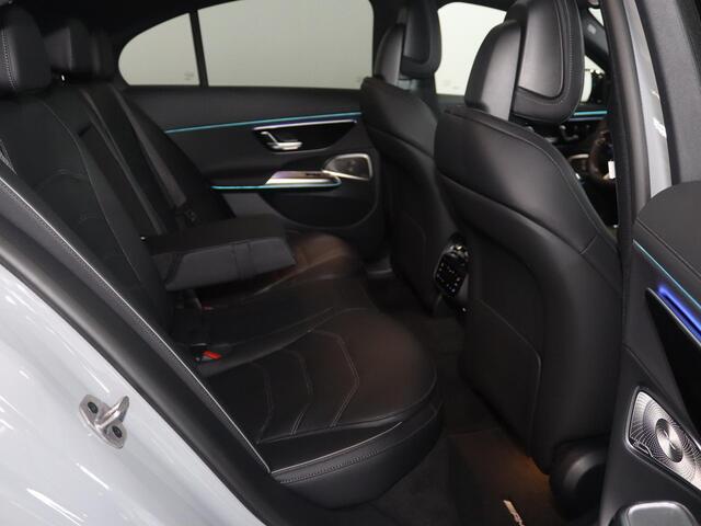 Mercedes-Benz E-KLASSE 300e Limousine Sport Edition | Premium plus pakket | HUD | Panorama-schuifdak | Stoelverwarming + ventilatie | Memory stoelen