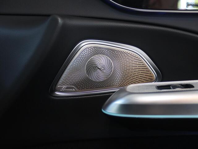 Mercedes-Benz E-KLASSE 300 e Sport Edition | Night | Panoramadak | Superscreen | Burmester | Rijassistentie + | Sfeerverlichting | Stoelverwarming/ventilatie |