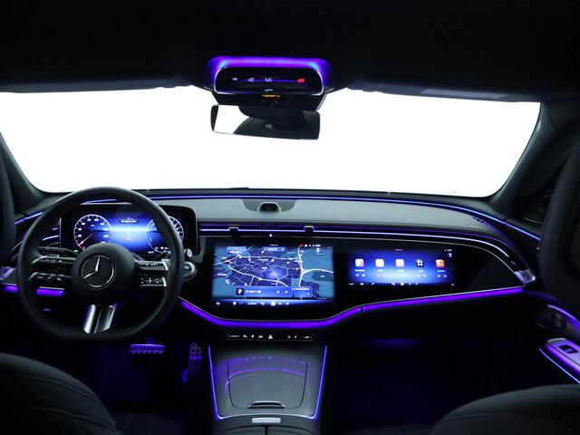 Mercedes-Benz E-KLASSE 300 e AMG Sportpakket | Distronic | Burmester Audio | Memory | Stoelverwarming ventilatie | 360 gr Camera | Leder | Inclusief 24 maanden Mercedes-Benz Certified garantie voor Europa.