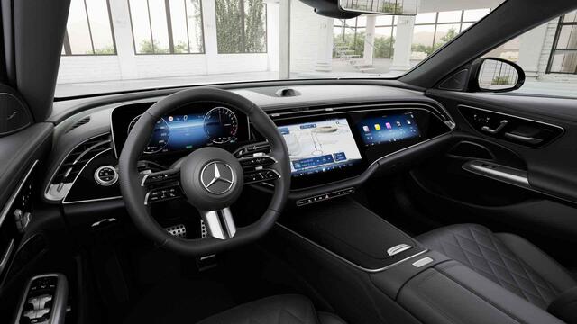 Mercedes-Benz E-KLASSE 300e Limousine AMG Line | Premium plus | Panorama-schuifdak | Burmester | Head up display | Akoestisch glas |