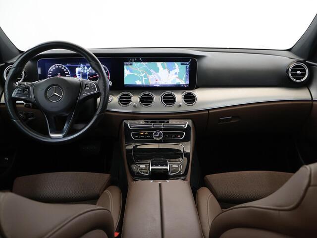 Mercedes-Benz E-KLASSE 200 Business Solution | Panoramadak | Sfeerverlichting | Widescreen | Agility Control | Rijassistentiepakket | Distronic | Stoelverwarming |