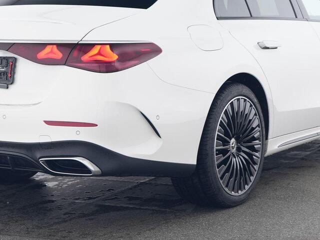 Mercedes-Benz E-KLASSE 300 e AMG Line