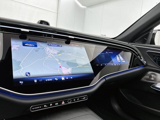 Mercedes-Benz E-KLASSE 300 e Sport Edition | Premium pakket | Trekhaak | Nightpakket | Winter pakket | Panoramaschuifdak | Burmester® 4D surround sound system | MBUX Superscreen | DISTRONIC | Parkeerpakket met 360°-camera |
