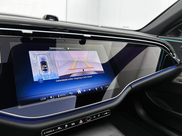 Mercedes-Benz E-KLASSE 300 e Sport Edition | Premium pakket | Trekhaak | Nightpakket | Winter pakket | Panoramaschuifdak | Burmester® 4D surround sound system | MBUX Superscreen | DISTRONIC | Parkeerpakket met 360°-camera |