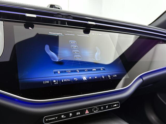 Mercedes-Benz E-KLASSE 300 e Sport Edition | Premium pakket | Trekhaak | Nightpakket | Winter pakket | Panoramaschuifdak | Burmester® 4D surround sound system | MBUX Superscreen | DISTRONIC | Parkeerpakket met 360°-camera |