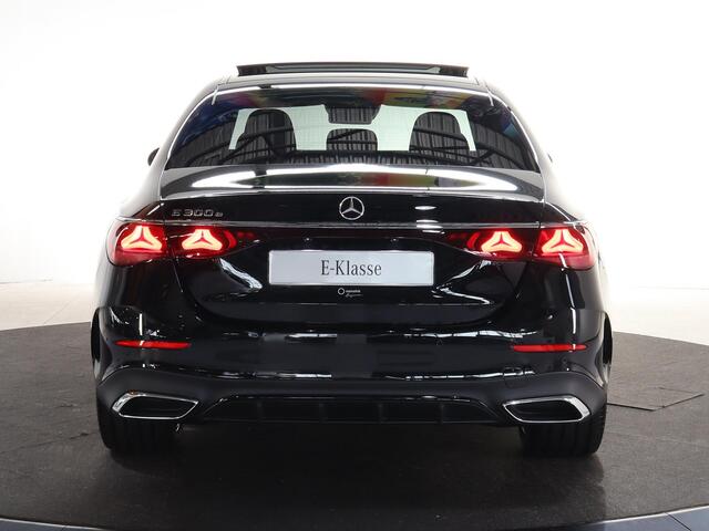 Mercedes-Benz E-KLASSE 300 e Sport Edition 300 e Sport Edition | Panoramaschuifdak | Premium Plus | Rijassistentiepakket Plus | Nightpakket | Leder pakket | Burmester | Head-up display | 360° camera | DISTRONIC |