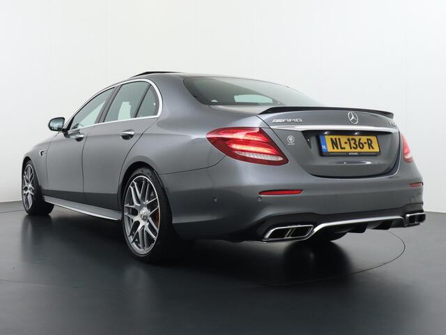 Mercedes-Benz E-KLASSE AMG 63 S 4MATIC+ Dealer onderhouden Panoramadak Burmester High end Massage Keramische remmen Sfeerverlichting