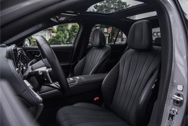 Mercedes-Benz E-KLASSE 300 e 4MATIC AMG Line