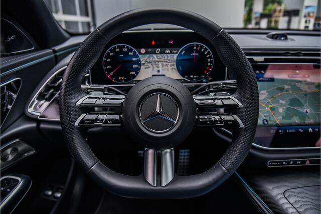 Mercedes-Benz E-KLASSE 300 e 4MATIC AMG Line