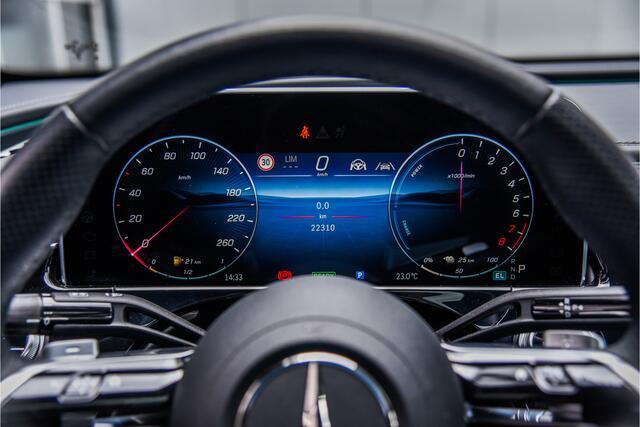 Mercedes-Benz E-KLASSE 300 e 4MATIC AMG Line
