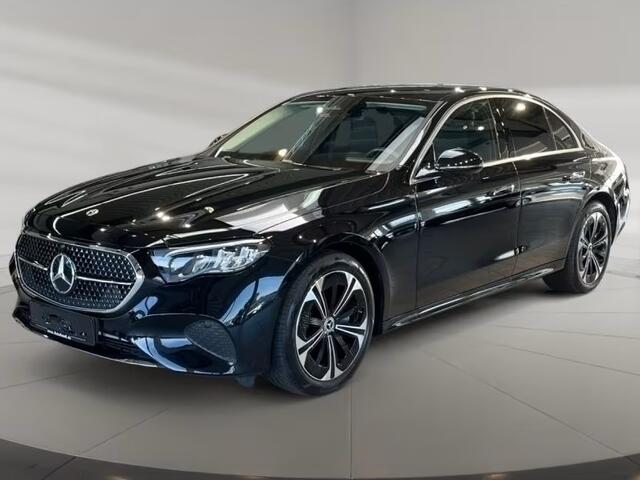 Mercedes-Benz E-KLASSE 300e AVANTGARDE ** LED, DISTR, DODE HOEK, MB PATTERN, AMBIENTE ** 1e EIG - ¤ 21.000,= onder NP - UNFALLFREI ** ** INFORMEER OOK NAAR ONZE AANTREKKELIJKE FINANCIAL-LEASE TARIEVEN **