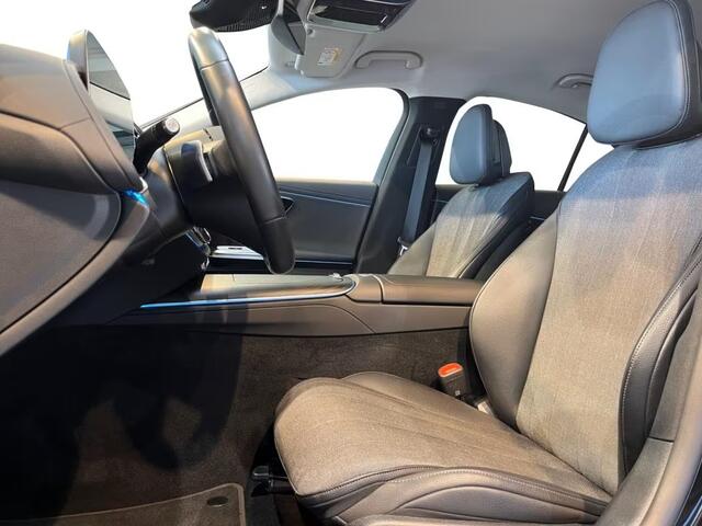 Mercedes-Benz E-KLASSE 300e AVANTGARDE ** LED, DISTR, DODE HOEK, MB PATTERN, AMBIENTE ** 1e EIG - ¤ 21.000,= onder NP - UNFALLFREI ** ** INFORMEER OOK NAAR ONZE AANTREKKELIJKE FINANCIAL-LEASE TARIEVEN **