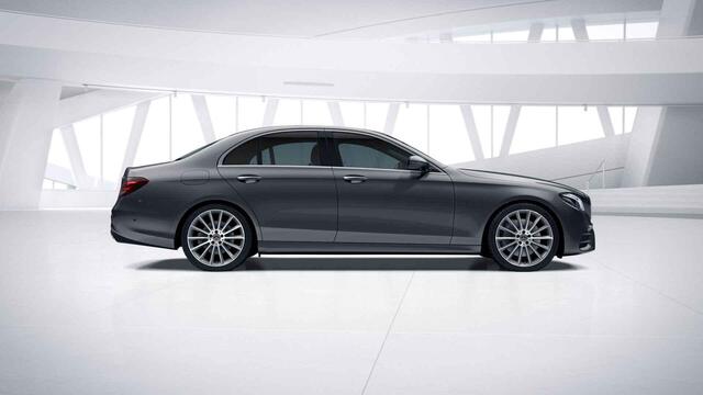 Mercedes-Benz E-KLASSE 400 d 4Matic Premium Plus | AMG | 20" lichtmetalen velgen | Luchtvering | Headup | Widescreen | Burmester | Trekhaak | Panoramadak |