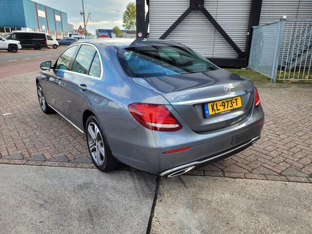 Mercedes-Benz E-KLASSE 200 Prestige Plus Wide screen