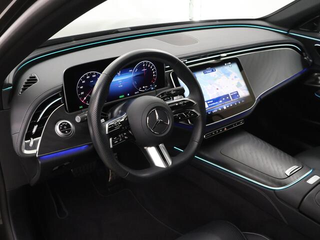 Mercedes-Benz E-KLASSE 300 e AMG Line | Panoramadak | Stoelkoeling | Leder | Premium pakket |