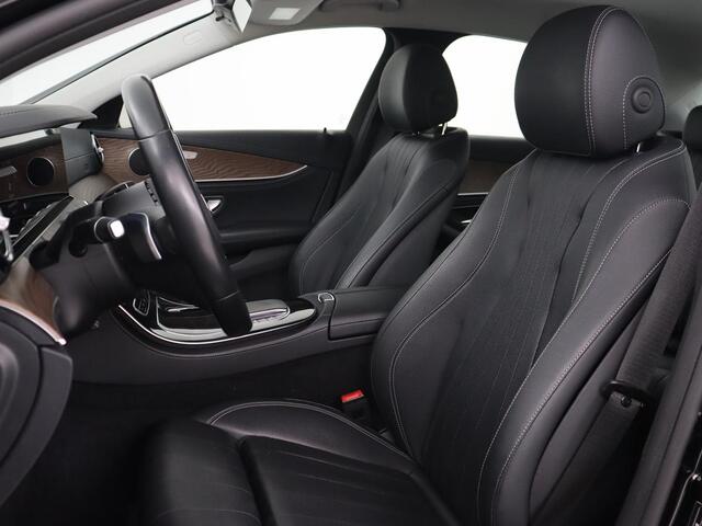 Mercedes-Benz E-KLASSE 300e Luxury Line | Leder | Stoelverwarming | Carplay | Sfeerverlichting | Full LED | Camera | Navigatie | Widescreen | Park Assist | PHEV | Plug In