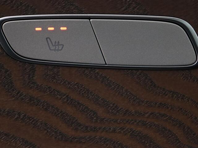 Mercedes-Benz E-KLASSE 300e Luxury Line | Leder | Stoelverwarming | Carplay | Sfeerverlichting | Full LED | Camera | Navigatie | Widescreen | Park Assist | PHEV | Plug In