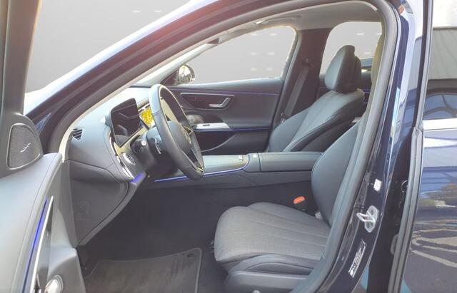 Mercedes-Benz E-KLASSE 300 e Avantgarde Distronic Burmester Panorama Schuifdak Stuurverwarming Stoelverwarming 19 Inch Camera