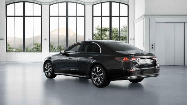 Mercedes-Benz E-KLASSE 300e Luxury Line | Panoramaschuifdak | Stoelventilatie | Head-up display | Burmester | MBUX Superscreen | Rijassistentiepakket |