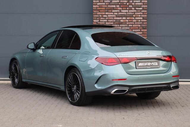 Mercedes-Benz E-KLASSE 300 e AMG Line | Hyperscreen | Distronic | Panoramadak | Memory | Burmester | HUD | 3D-Display | Digital Light | Surround Camera | Nightpakket | Keyless Go |