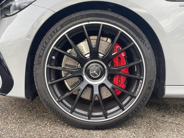 Mercedes-Benz E-KLASSE AMG 53 4MATIC+ Night Edition | Alpine grijs MANUFAKTUR | DIGITAL LIGHT | Panoramadak | AMG carbon exterieur pakket | AMG night pakket | Head-up display | AMG Real Performance Sound