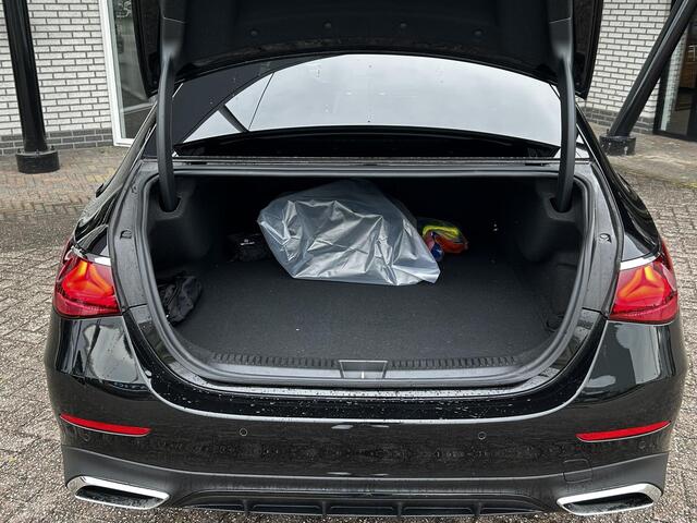 Mercedes-Benz E-KLASSE 300 e AMG | Panoramadak | MBUX Superscreen