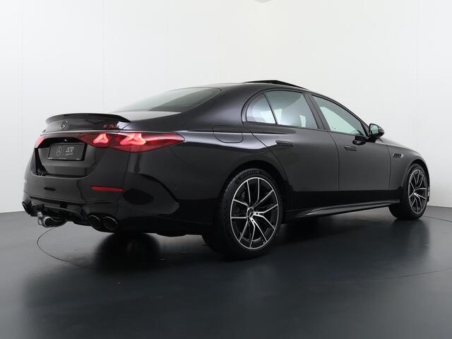 Mercedes-Benz E-KLASSE AMG 53 4MATIC+ Night Edition | Massagestoelen Voorin | Achterasbesturing | Panorama - Schuifdak | Head-Up Display | 360° Camera | Trekhaak Wegklapbaar | Burmester 4D Surround Sound