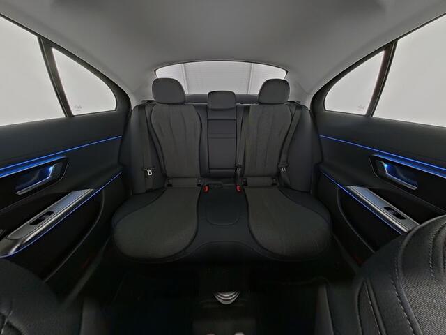 Mercedes-Benz E-KLASSE 300 e Plug-In Hybride Burmester® 4D-Surround-Soundsystem | Dstronic | Stuur en Stoelverwarming | Stoelverwarming. Inclusief 24 maanden MB Certified garantie voor Europa.