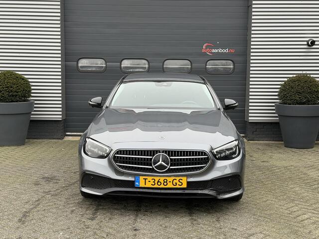 Mercedes-Benz E-KLASSE 200 d Business Solution AMG | 360* Camera | Burmester | Widescreen | Sfeerverlichting | DAB |