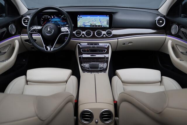 Mercedes-Benz E-KLASSE 300 de AMG Line | Distronic+ | Panoramadak | Burmester | Trekhaak | Augmented Reality | Camera | Leder | Multibeam LED | Stoelverwarming | Nightpakket |