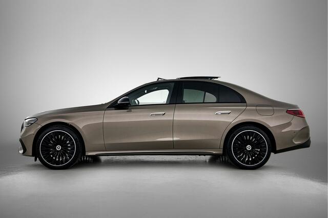 Mercedes-Benz E-KLASSE 300 e Sport Edition | Premium pakket | Rijassistentie pakket Plus | Winter pakket | Nightpakket | Trekhaak | 20 inch AMG velgen | Panoramaschuifdak | 360°-camera | Burmester® 4D sound system |