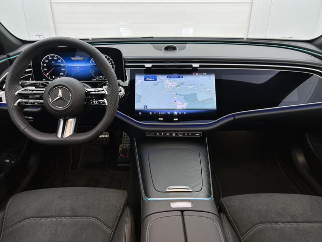 Mercedes-Benz E-KLASSE 300 e Sport Edition | Premium pakket | Rijassistentie pakket Plus | Winter pakket | Nightpakket | Trekhaak | 20 inch AMG velgen | Panoramaschuifdak | 360°-camera | Burmester® 4D sound system |