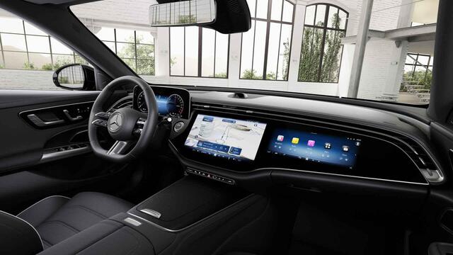 Mercedes-Benz E-KLASSE 300e Sport Edition | Night | Panoramadak | Superscreen | Burmester | Stoelverwarming/ventilatie | Rijassistentiepakket | Head-up display |