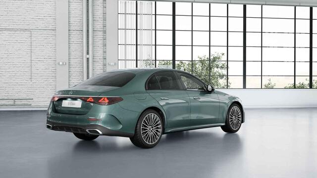 Mercedes-Benz E-KLASSE 300e Sport Edition | Panoramaschuifdak | Premium Pakket | 360° camera | Dodehoekassistent | Burmester | Nightpakket |