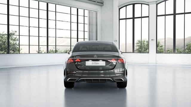 Mercedes-Benz E-KLASSE 300e Sport Edition | Panoramaschuifdak | Premium Plus | Head-up | Stoelventilatie | Burmester | Nightpakket |